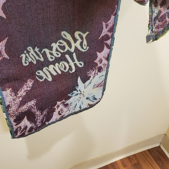 Christmas Table runner table cloth - Picture 6 of 8